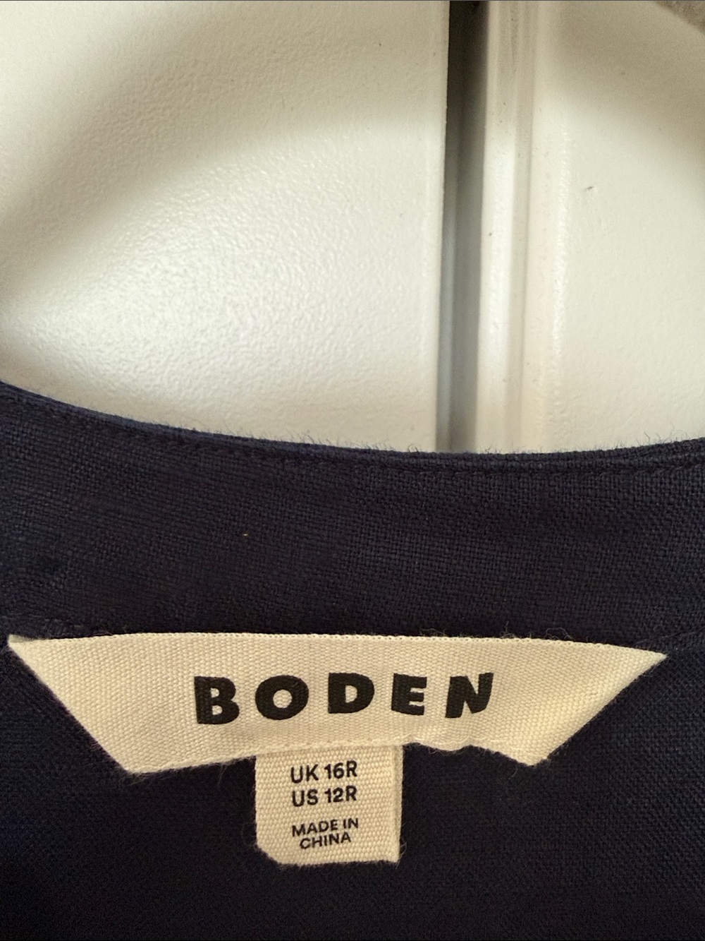 Boden Navy V-Neck Tiered Linen Tunic Dress - Picture 2 of 3
